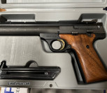 Browning buckmark 22 lr pistol